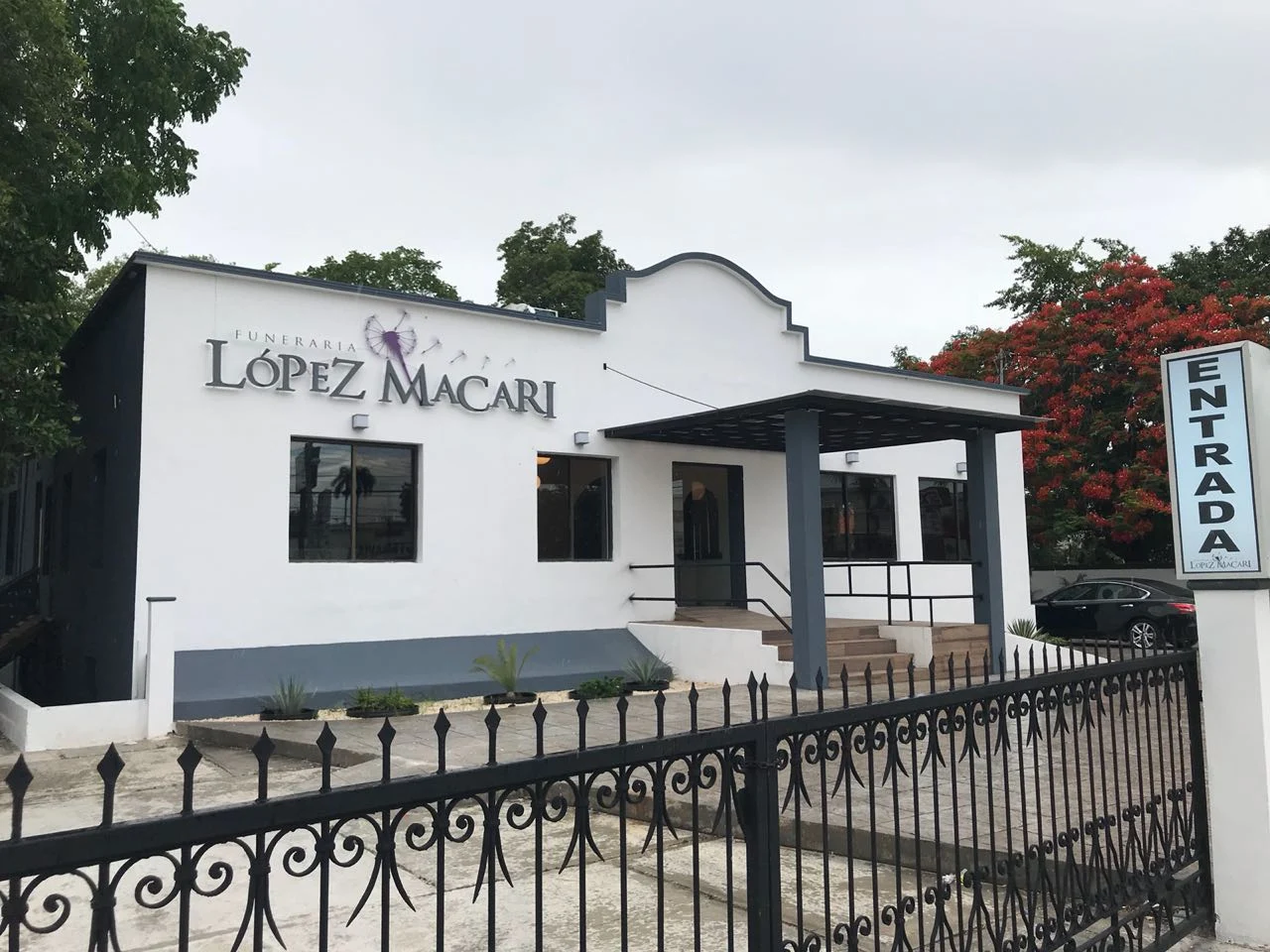 Funeraria López Macari